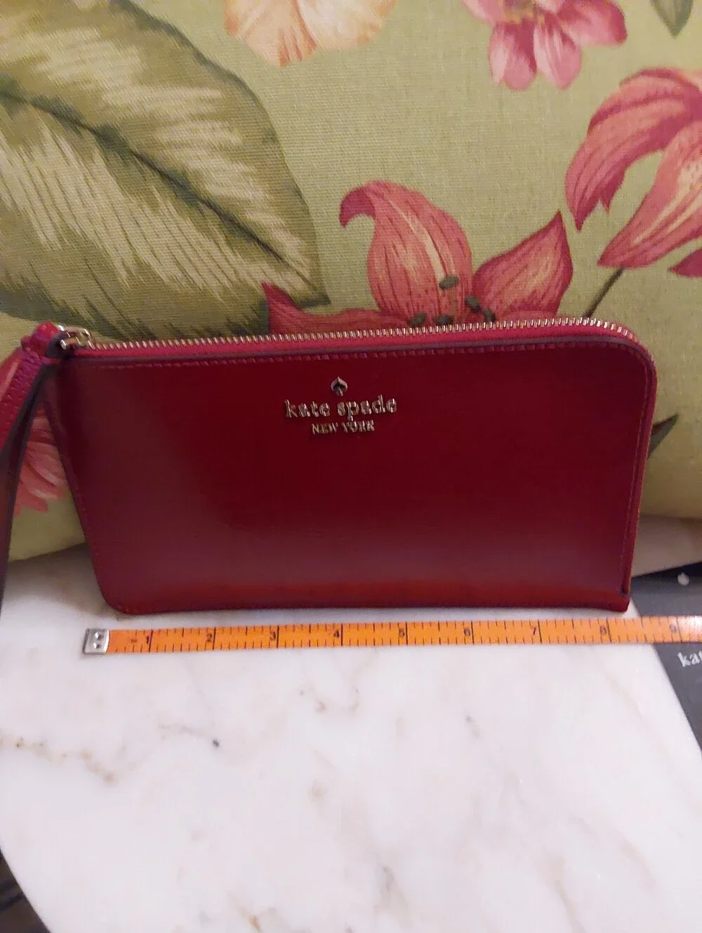 NWT Kate Spade Judy Saffiano Leather Wristlet